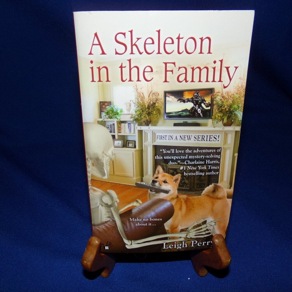 Vintage Paperback Book - A Skeleton in the Family by Leigh Perry - Mystery
